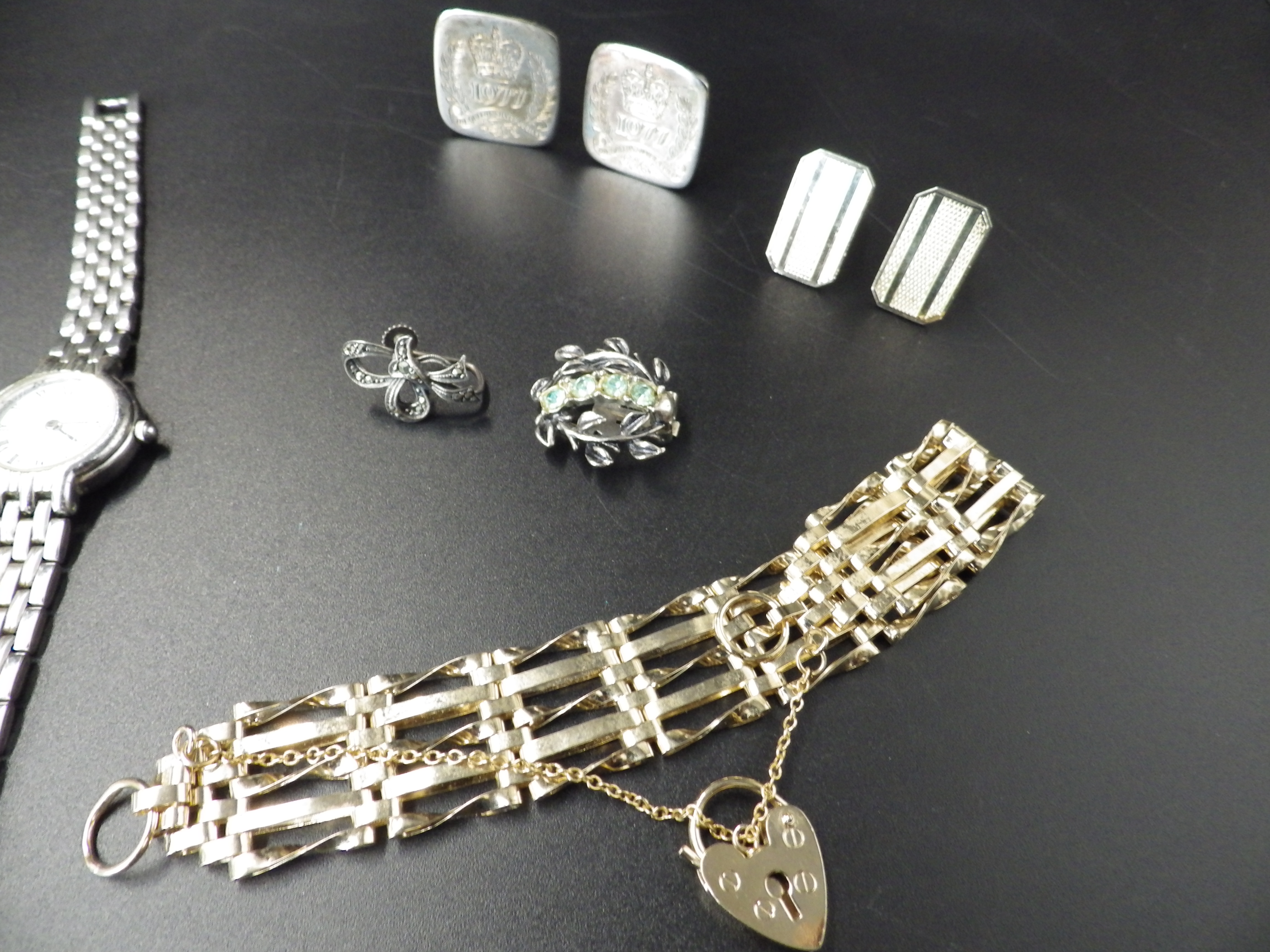 Costume jewellery lot to include 3 ladies watches - Accurist, Rotary and Avia, a bracelet, marcasite - Image 3 of 5