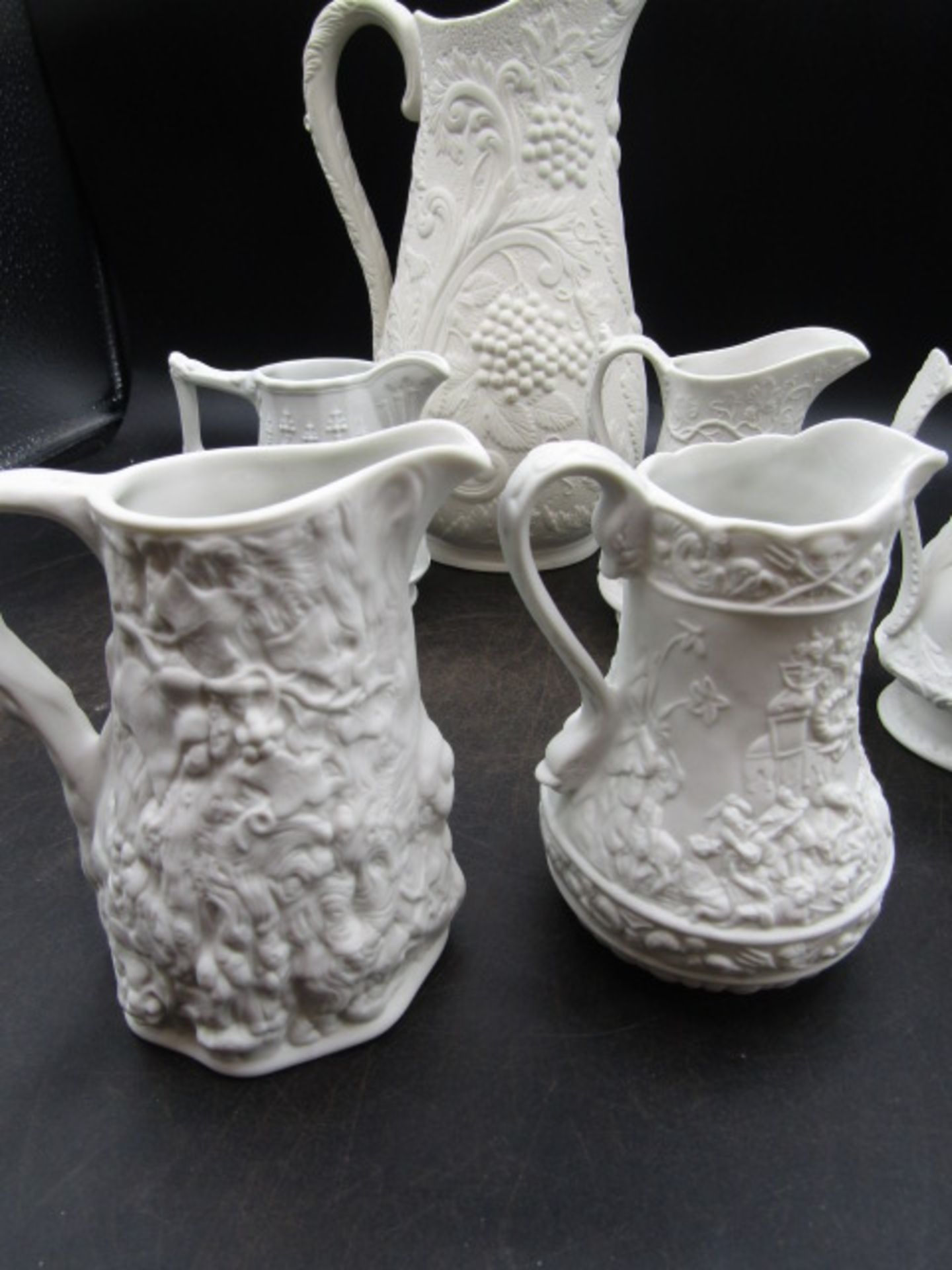 7 Portmeirion blanc de blanc jugs - Image 4 of 5