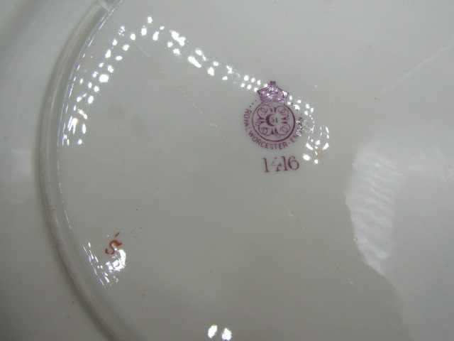 Royal Worcester hand painted plates, one has cracked and been repaired, the other is in good - Image 4 of 6