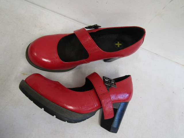 Dr Martens 'Marlena' mary jane heeled shoes size 6. as new - Image 2 of 5