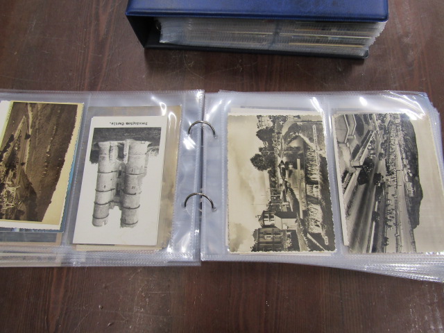 Postcard album and loose sleeved postcards - Image 26 of 32