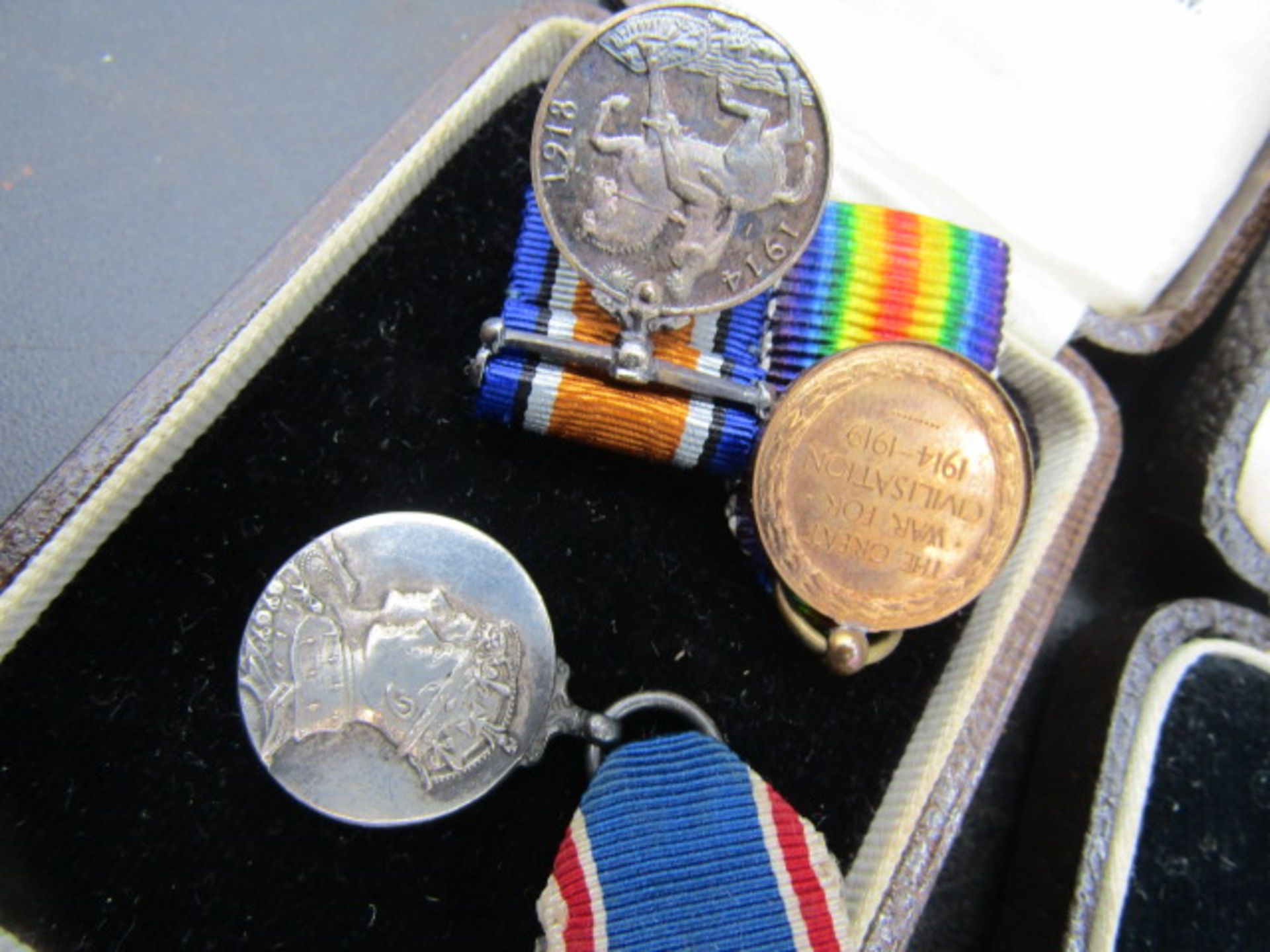 Miniature mess medals- ww1 and Geo VI coronation plus 1937 medallion - Image 3 of 5