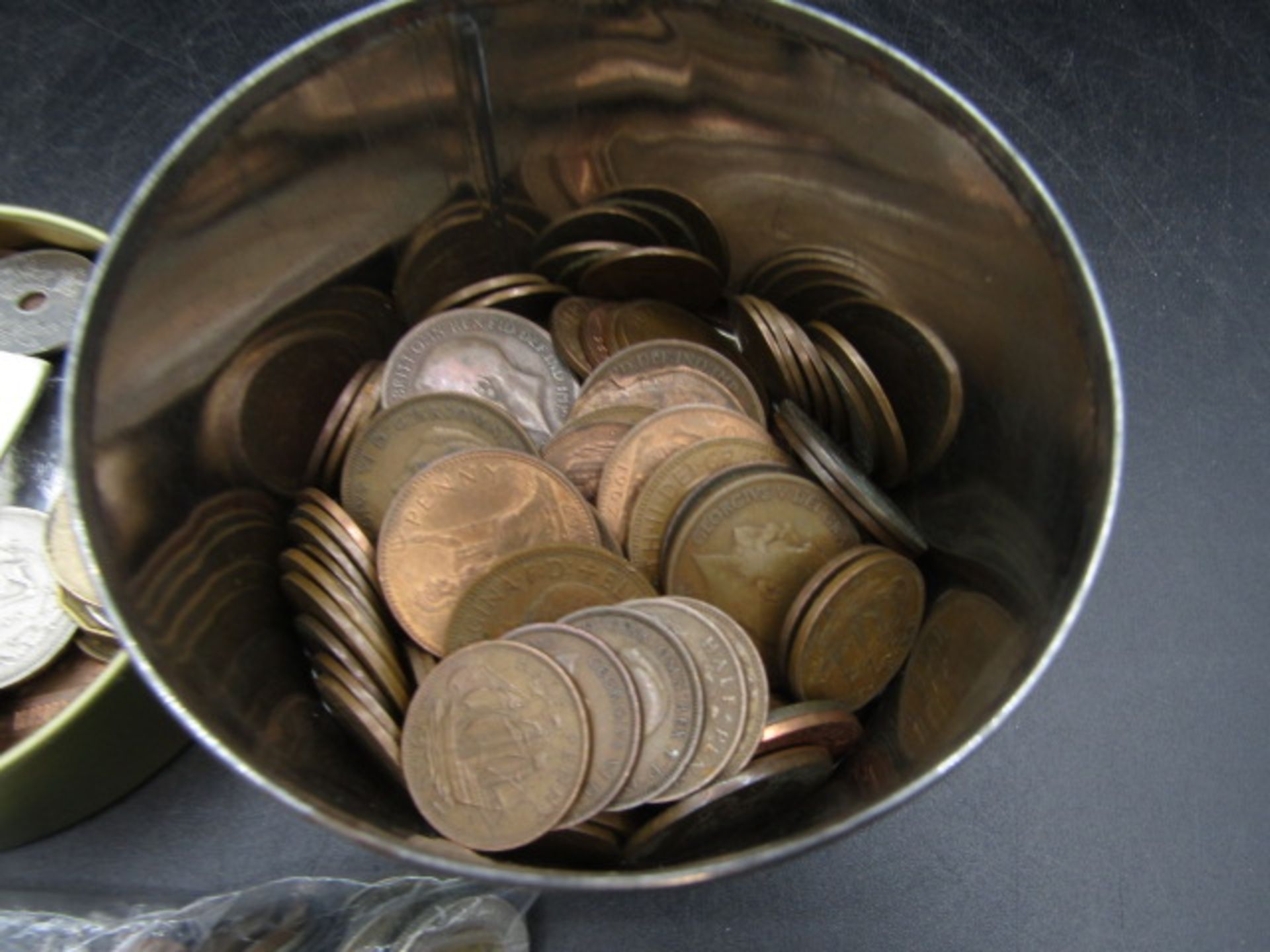 Old pennies and a tin mixed coinage - Image 2 of 4