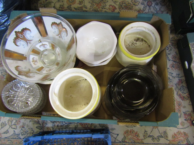 A stillage of china, glass sundry household items stillage not included and all items must be - Image 7 of 21
