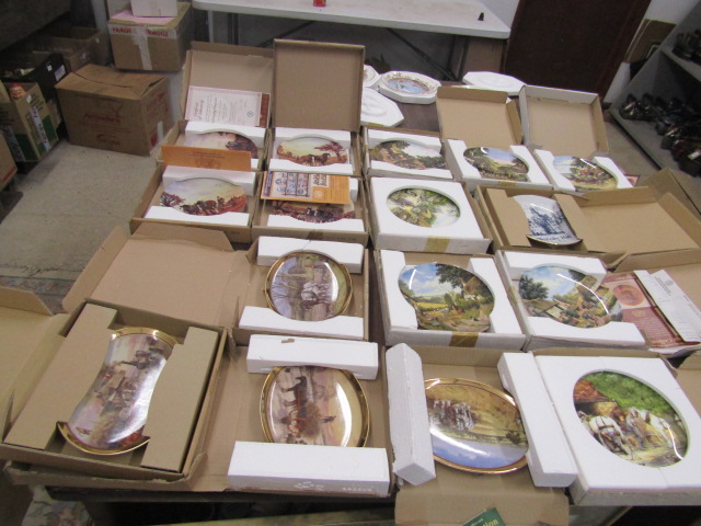 Collection of picture plates inc Royal Doulton farming and birds part sets