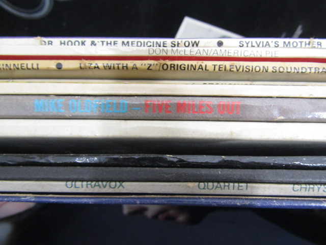 A crate of records/LPs - Bild 7 aus 17