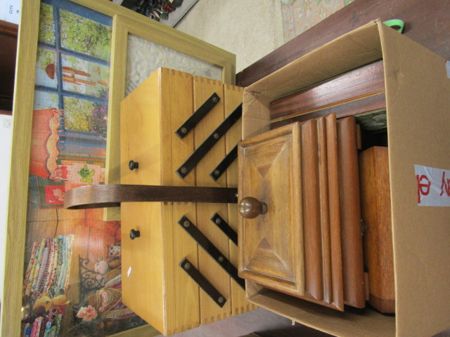 Sewing boxes, one cantilever plus 2 pictures - Image 9 of 9