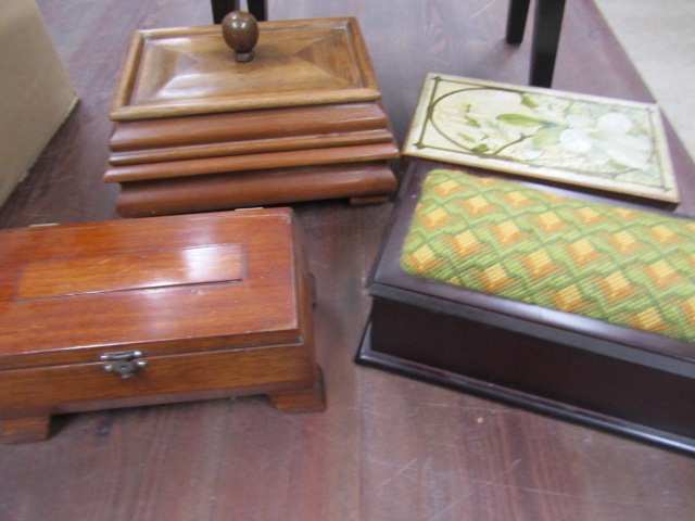 Sewing boxes, one cantilever plus 2 pictures - Image 4 of 9