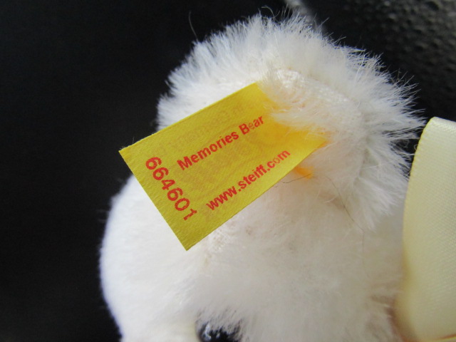 Steiff 'George', Diamond Jubilee bear, Memory bear and one made for Danbury Mint (smaller bears) - Image 8 of 9