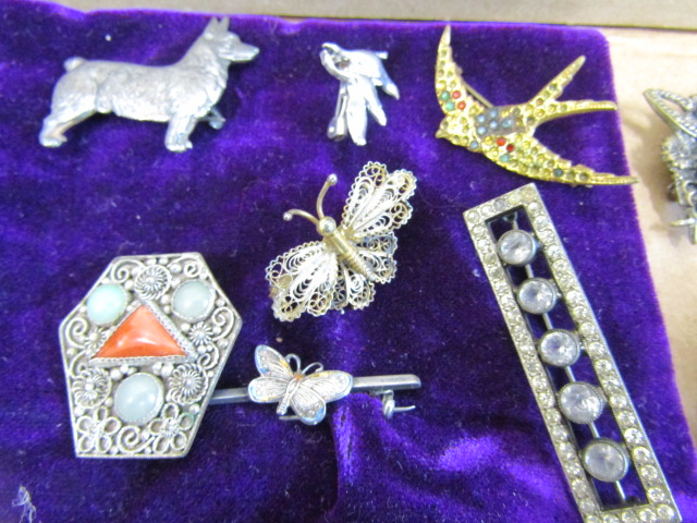 Collection brooches - Image 7 of 9