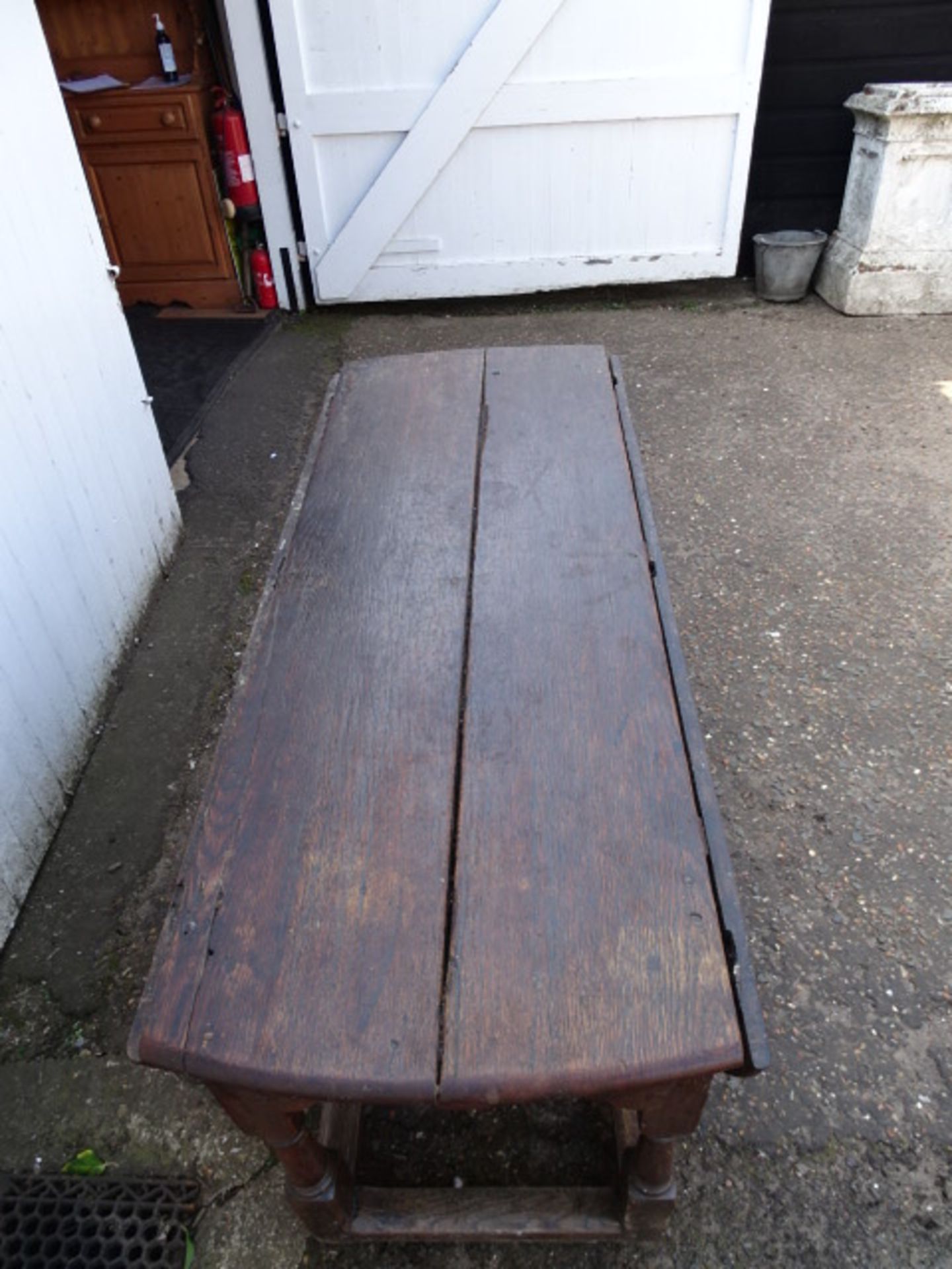 Large antique oak drop leaf dining table with drawer each end - Image 5 of 8