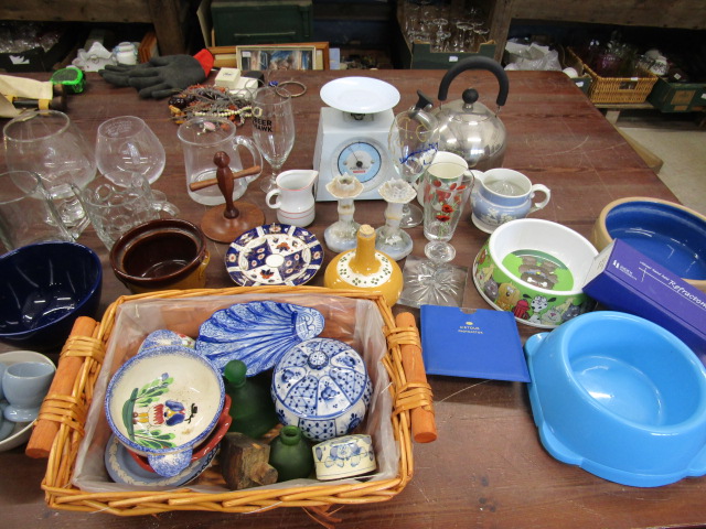 Various china, glass and sundries