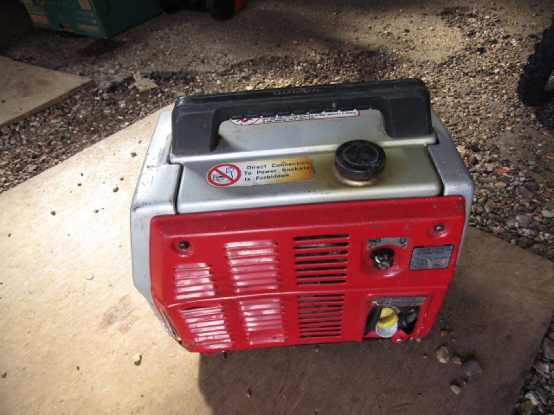 Honda generator - Image 2 of 2