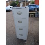 Silverline filing cabinet (no key)