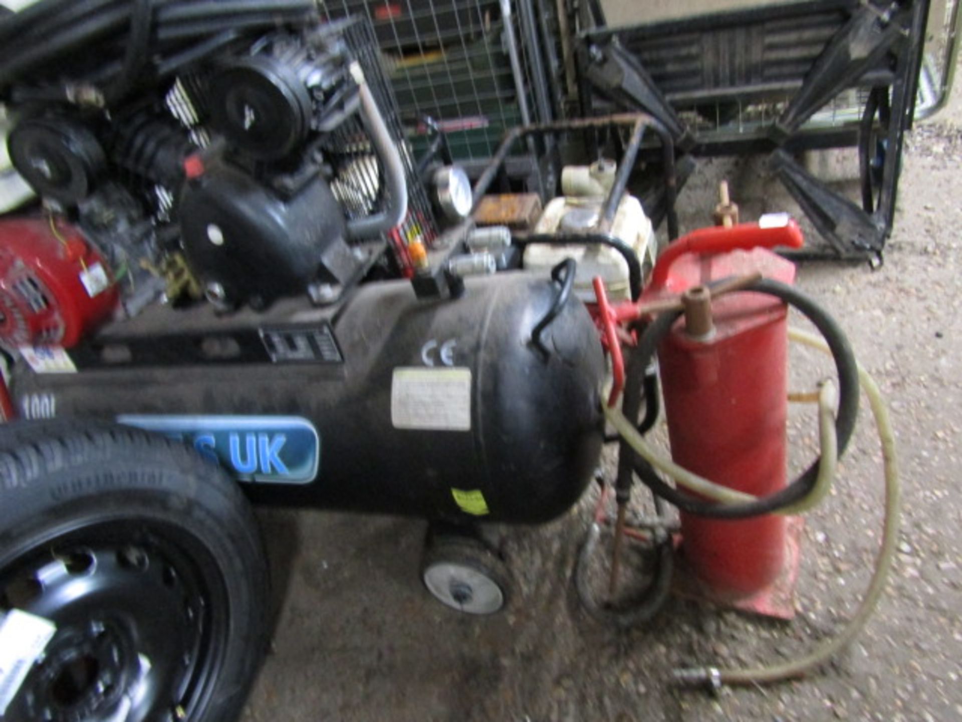 Air compressor and sand blaster - Image 7 of 7