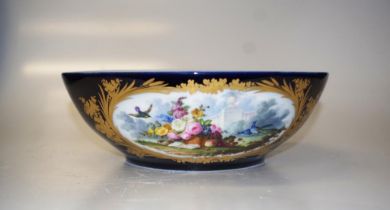 Large Paris porcelain serving bowl