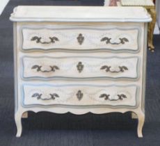 French Provincial style chest of drawers