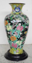 Good Antique Chinese painted ceramic floor vase