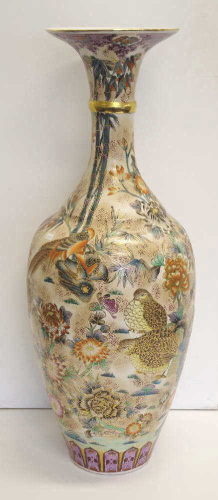 Large Chinese porcelain vase on stand - Image 2 of 4