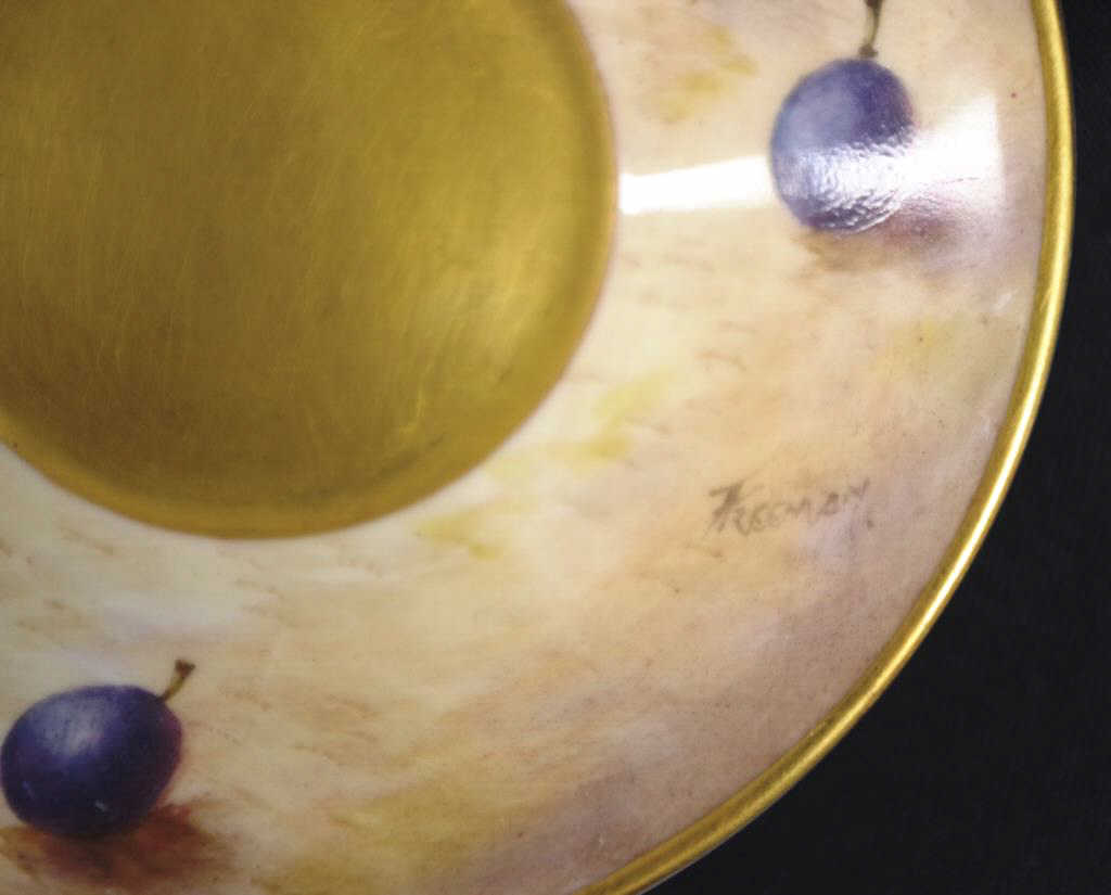 Royal Worcester signed painted fruit dish - Image 2 of 3