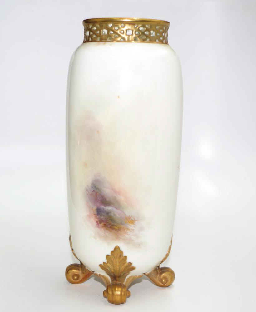 Royal Worcester Harry Stinton Highland cattle vase - Image 3 of 4