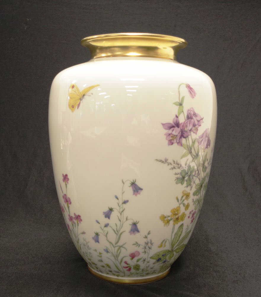 Good Krautheim Germany hand painted ceramic vase - Image 2 of 5