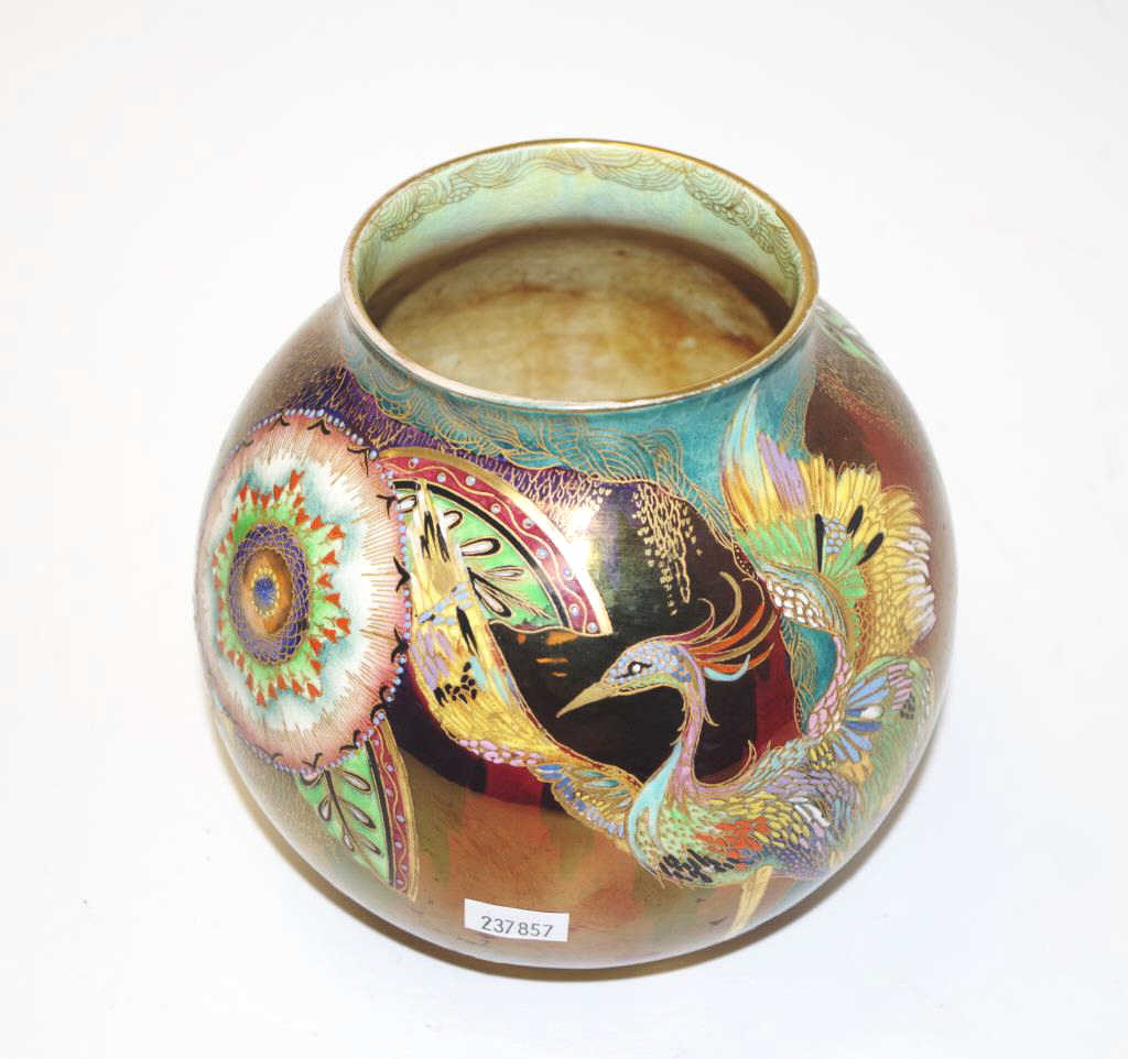 Carltonware "Sketching Bird"rouge royale vase - Image 2 of 5