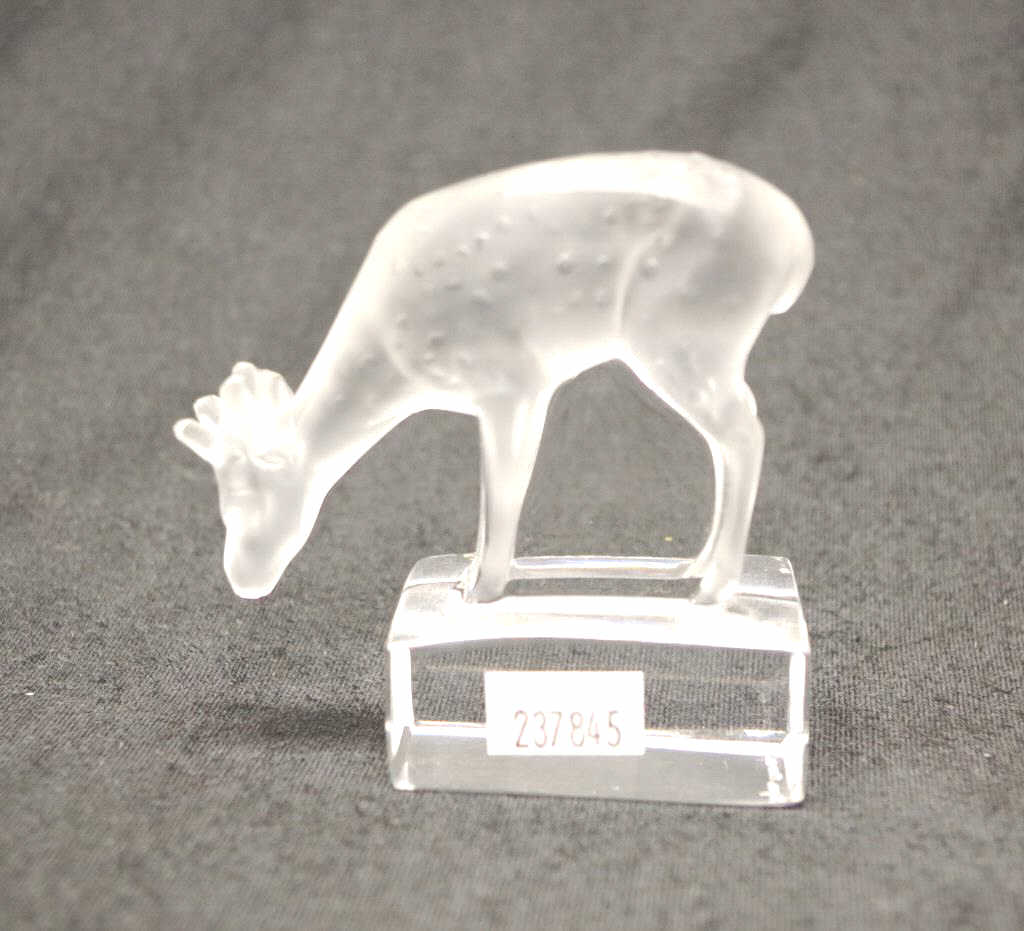Lalique France frosted crystal deer figure - Image 2 of 3