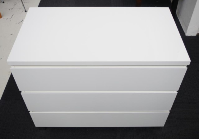 Contemporary chest of drawers - Image 3 of 3