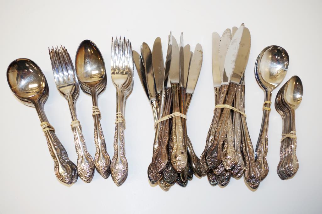 Extensive Rodd silver plate cutlery set - Image 4 of 4