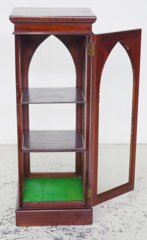 George IV mahogany display cabinet - Image 2 of 3