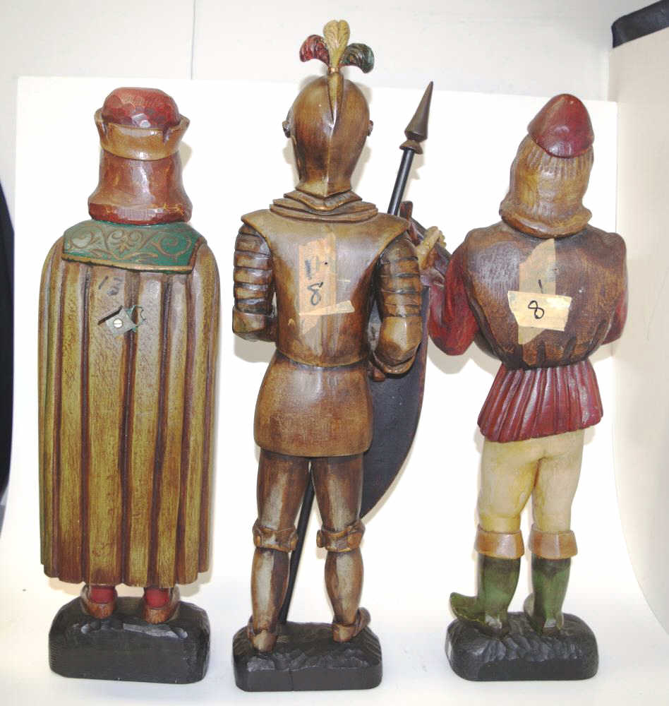 Five carved wood traditional figures - Image 3 of 6