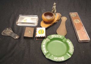 Eight vintage Australian collectables