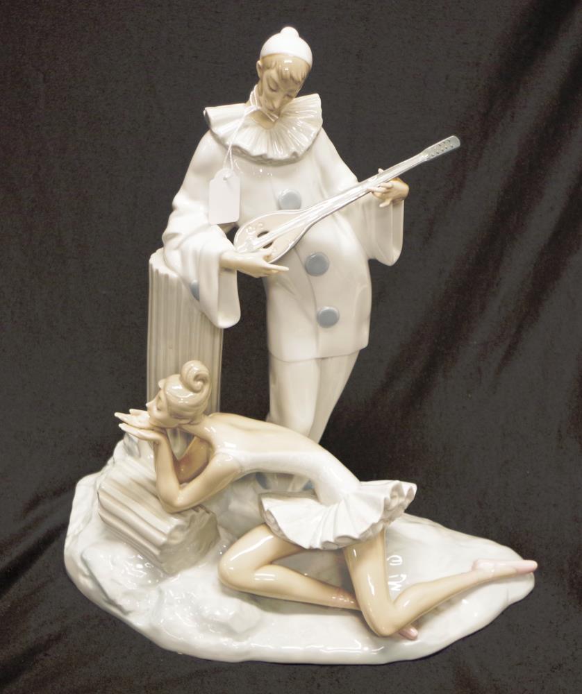 Large Lladro dancer & musician figures - Image 2 of 4