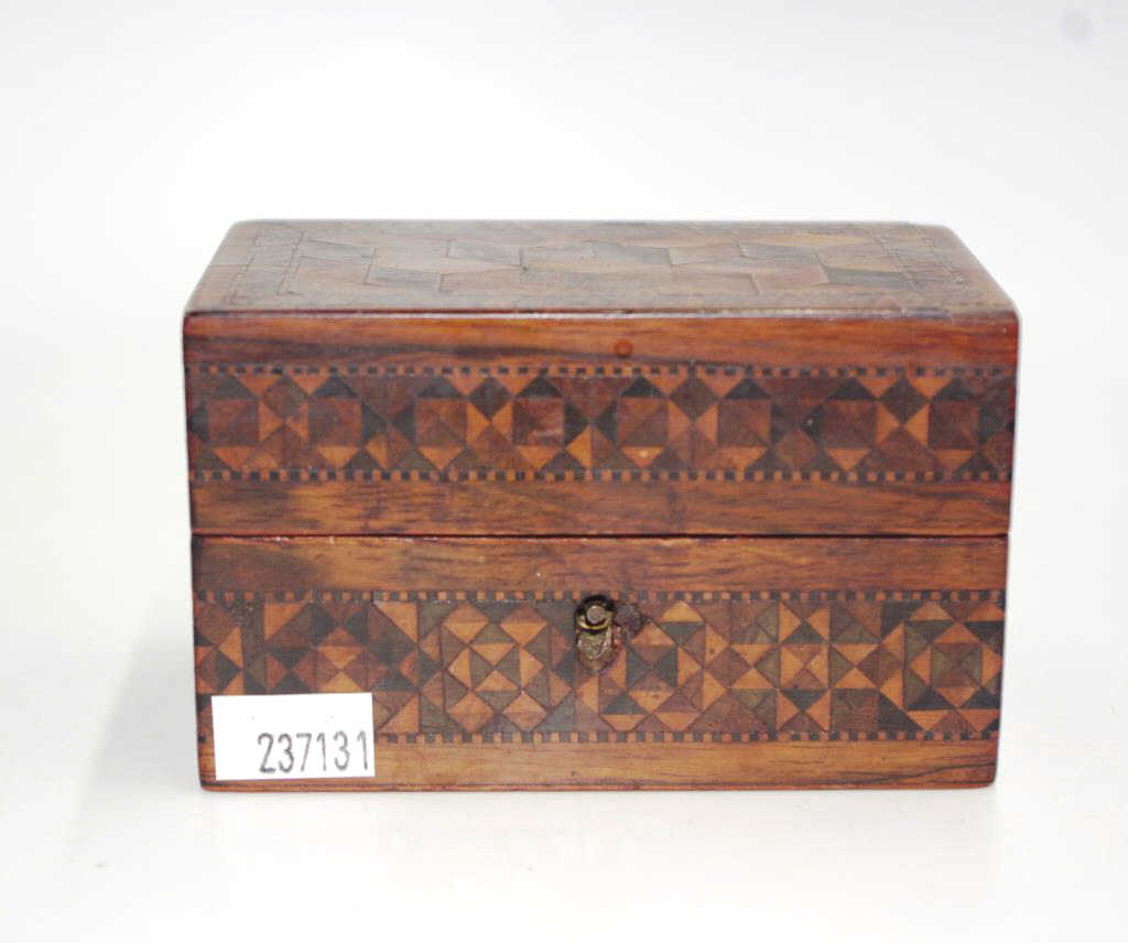 Victorian Tunbridge ware ink bottle box - Image 2 of 4