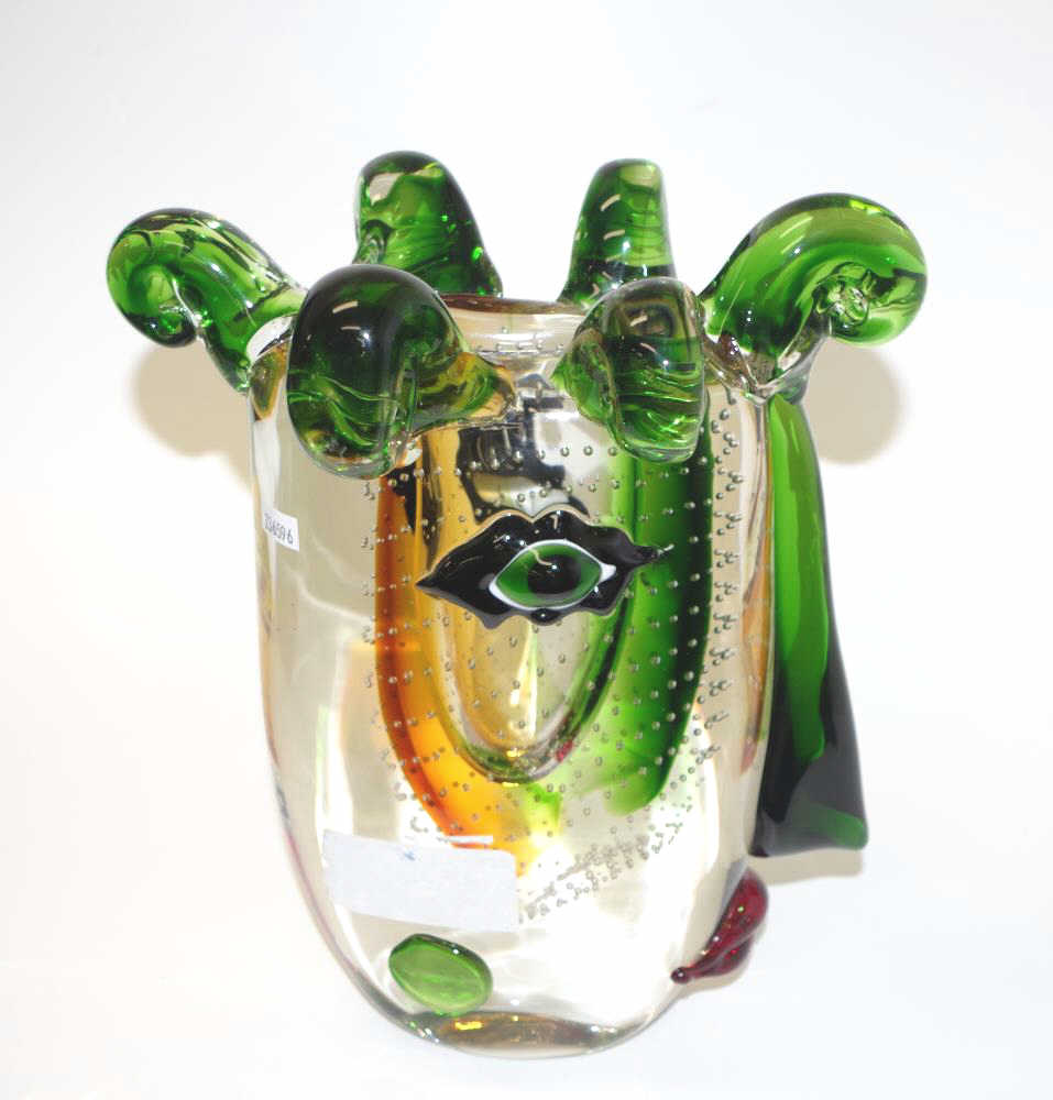 Good Murano glass Picasso head face vase - Image 3 of 6