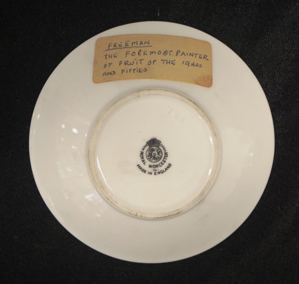 Royal Worcester signed painted fruit dish - Image 3 of 3