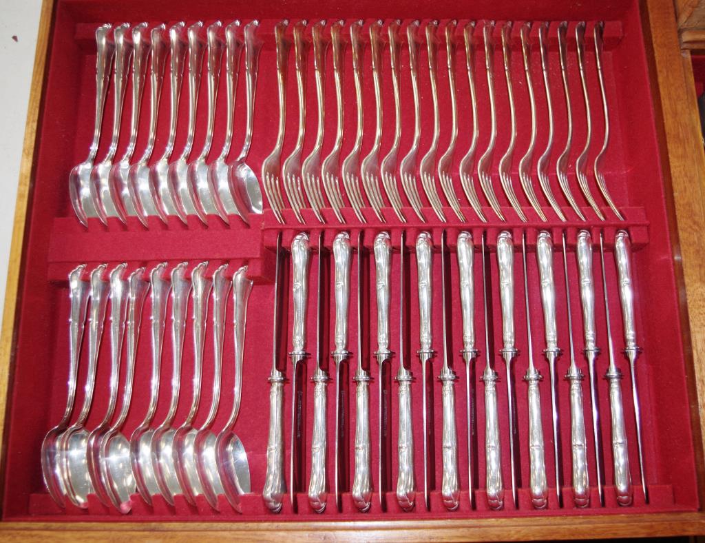 Extensive German silver & gilt cutlery set - Image 2 of 11