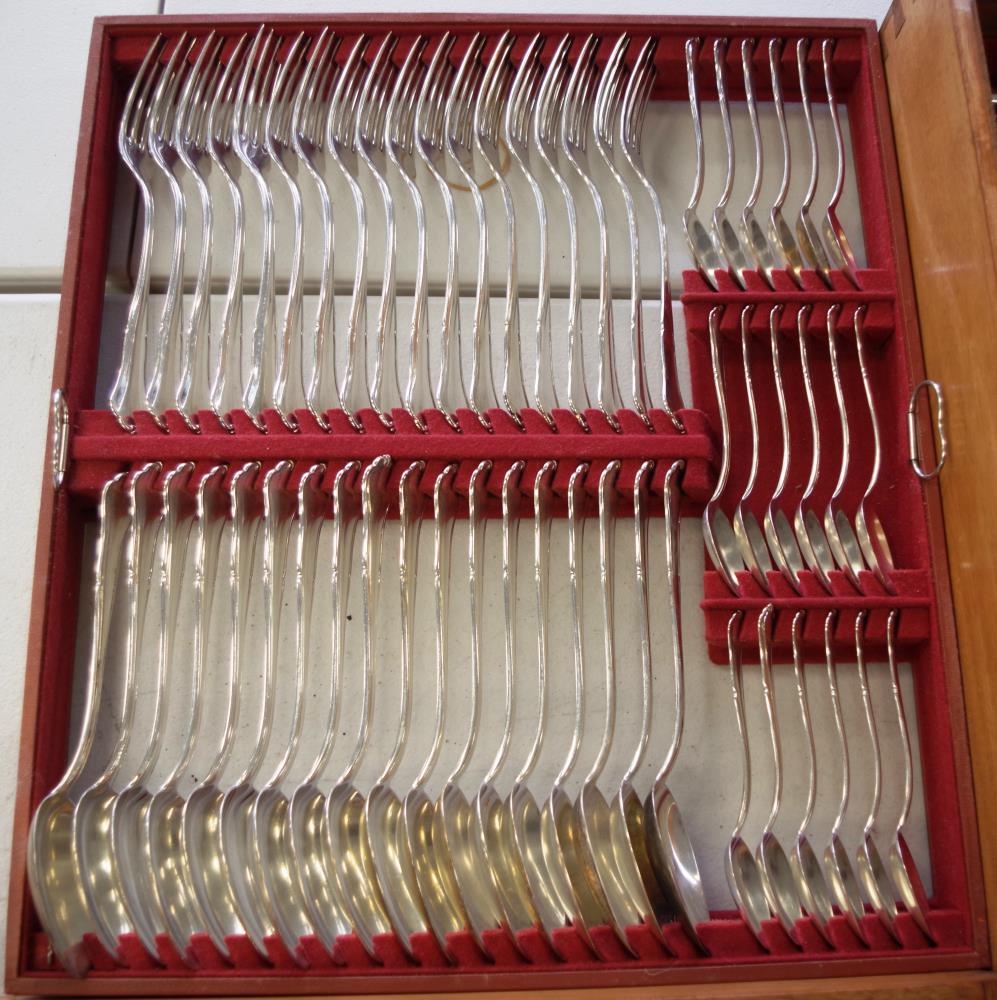 Extensive German silver & gilt cutlery set - Image 3 of 11