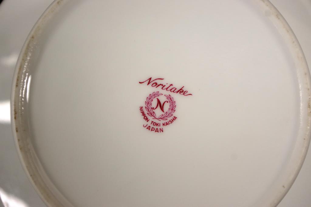 Noritake "Red Daisy" teaset for six - Image 4 of 4