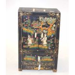 Chinese black lacquer jewellery box