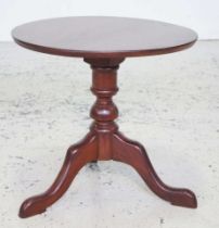 Mahogany pedestal wine table