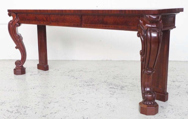 Long Victorian mahogany side table - Image 2 of 3