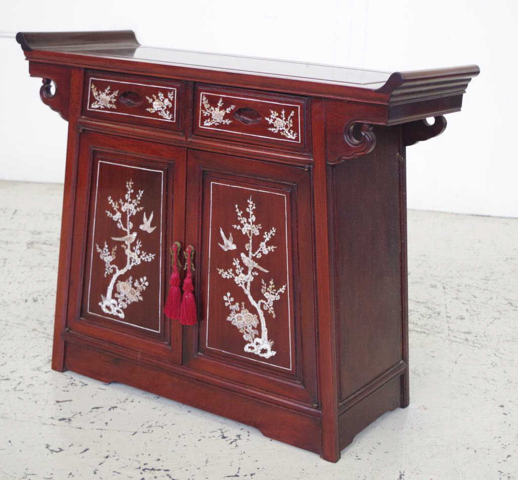 Chinese rosewood altar cabinet - Image 2 of 3