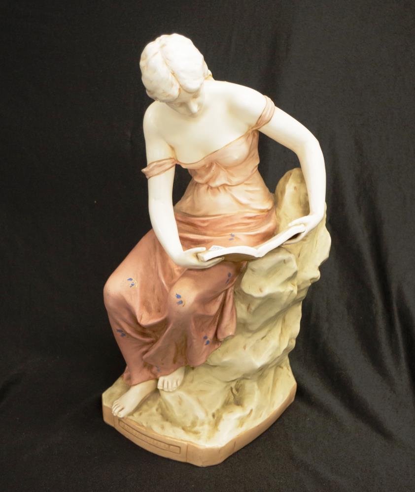 Large Royal Dux style figure of a lady reading - Image 3 of 6