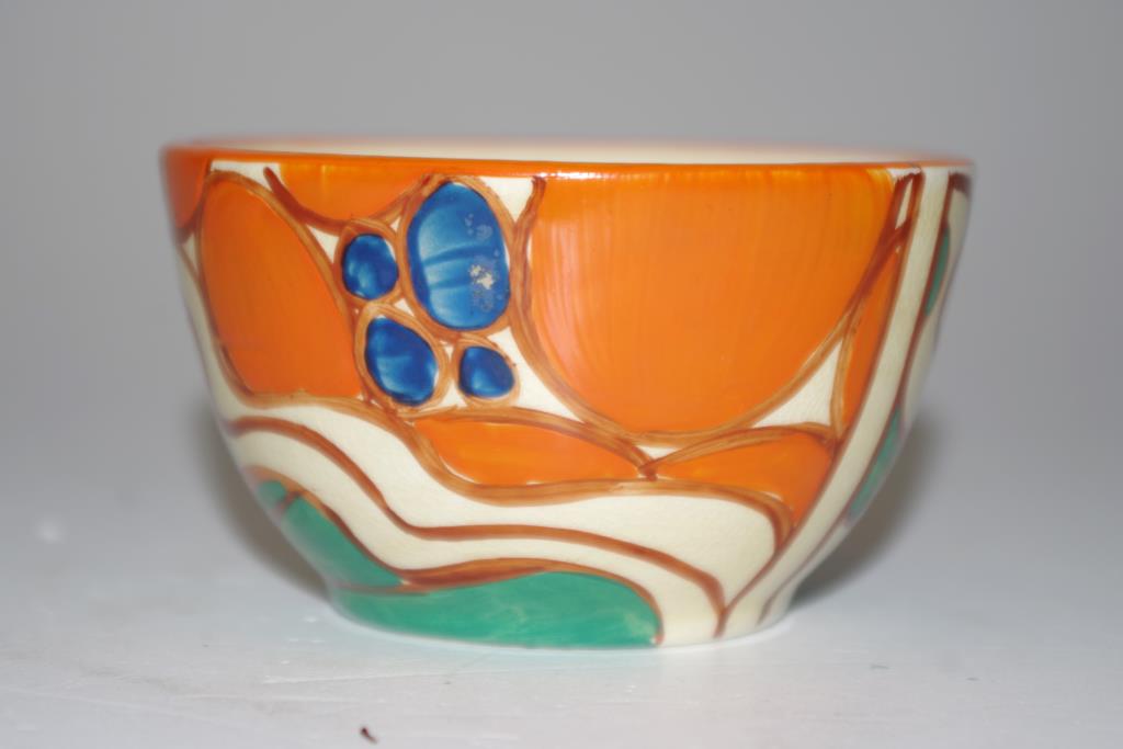 Clarice Cliff fantasque "Sunrise" sugar bowl - Image 4 of 4