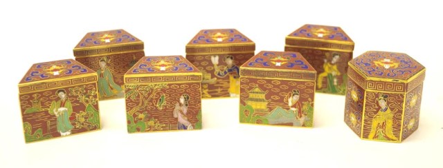 Cased Chinese set cloisonne lidded boxes - Image 3 of 4