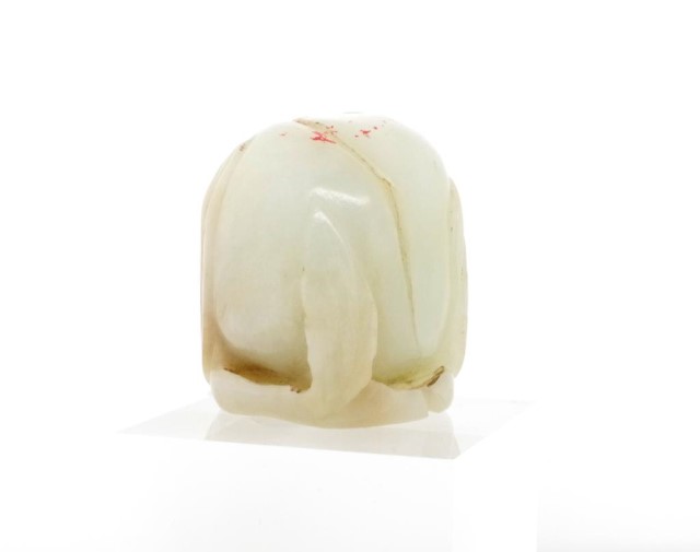 Oriental white nephrite jade carved toggle - Image 2 of 3
