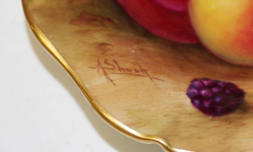 Royal Worcester handpainted fruit dish - Image 2 of 4