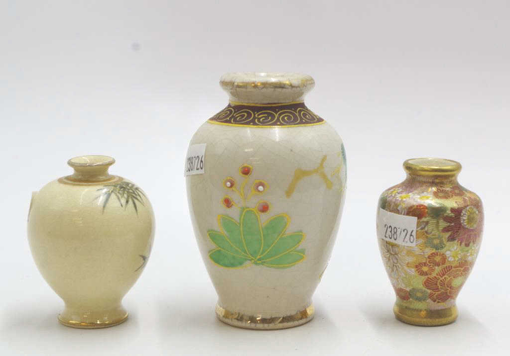 Three various Satsuma vases - Image 3 of 4